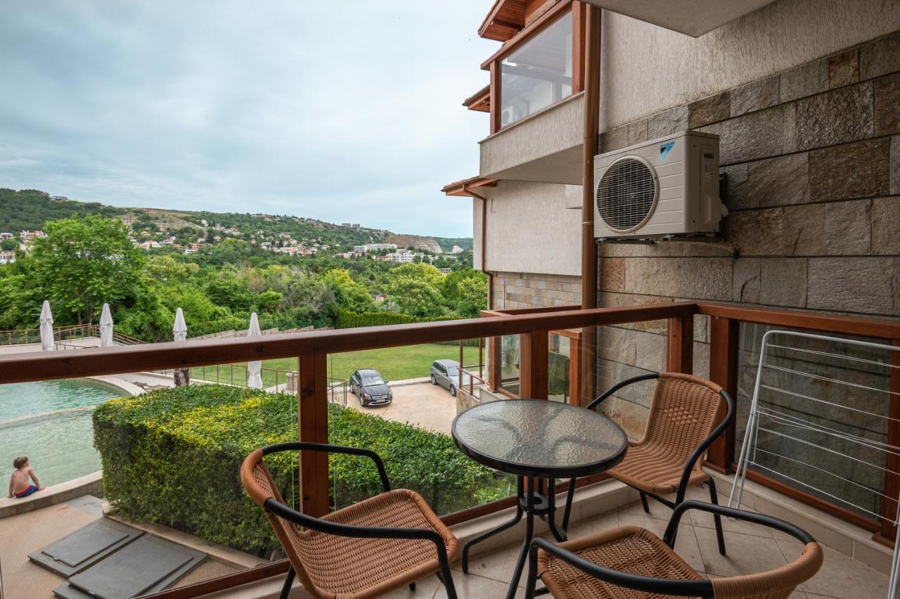 Апартамент За Гости Влади В Комплекс Garden Palace Balchik Exterior foto